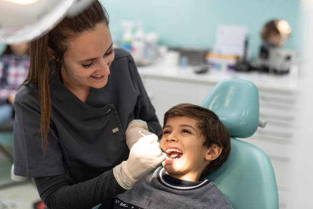 Best Emergency Tooth Extraction in Preston, IA